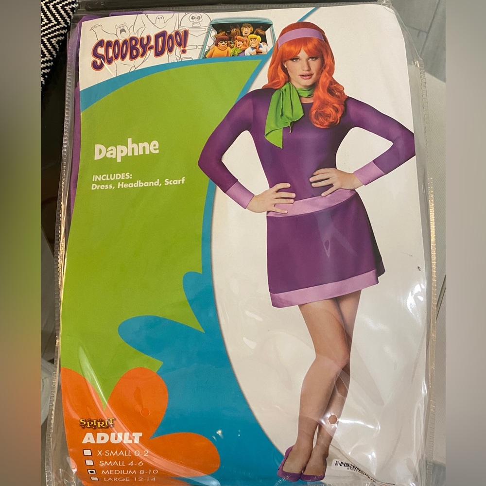NEW Daphne Scooby Doo Costume Size Medium